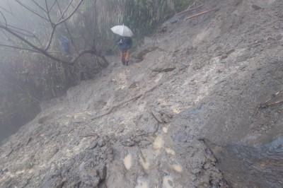 霞喀羅國家步道21.6K土石崩落  (林業保育署新竹分署提供)